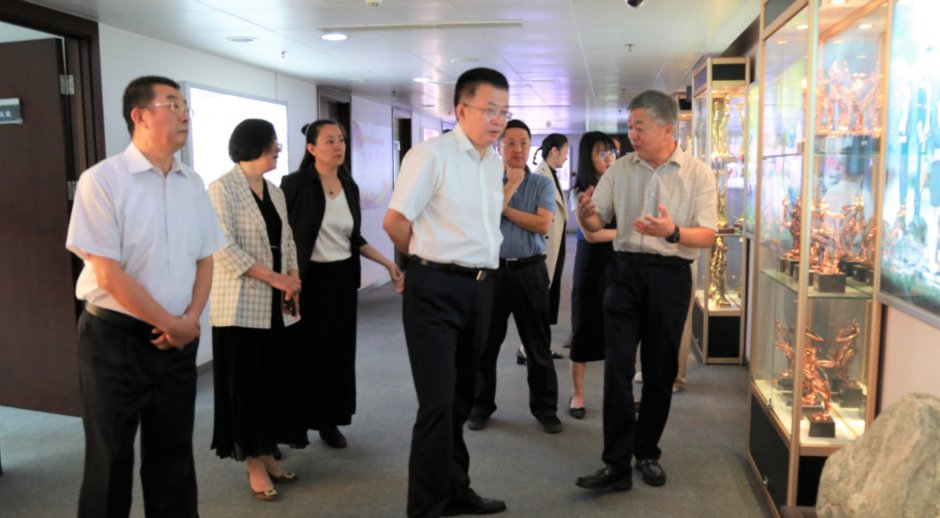 山东省广播电视局领导到星空（中国）开展专题调研