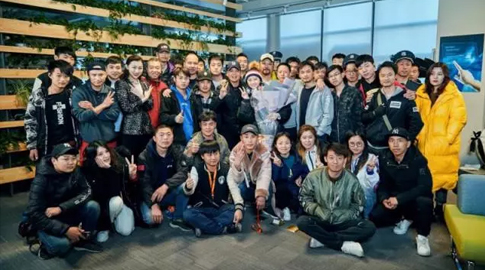 《奋斗吧！青春》圆满杀青　 创业不“开挂”只为“中国芯”